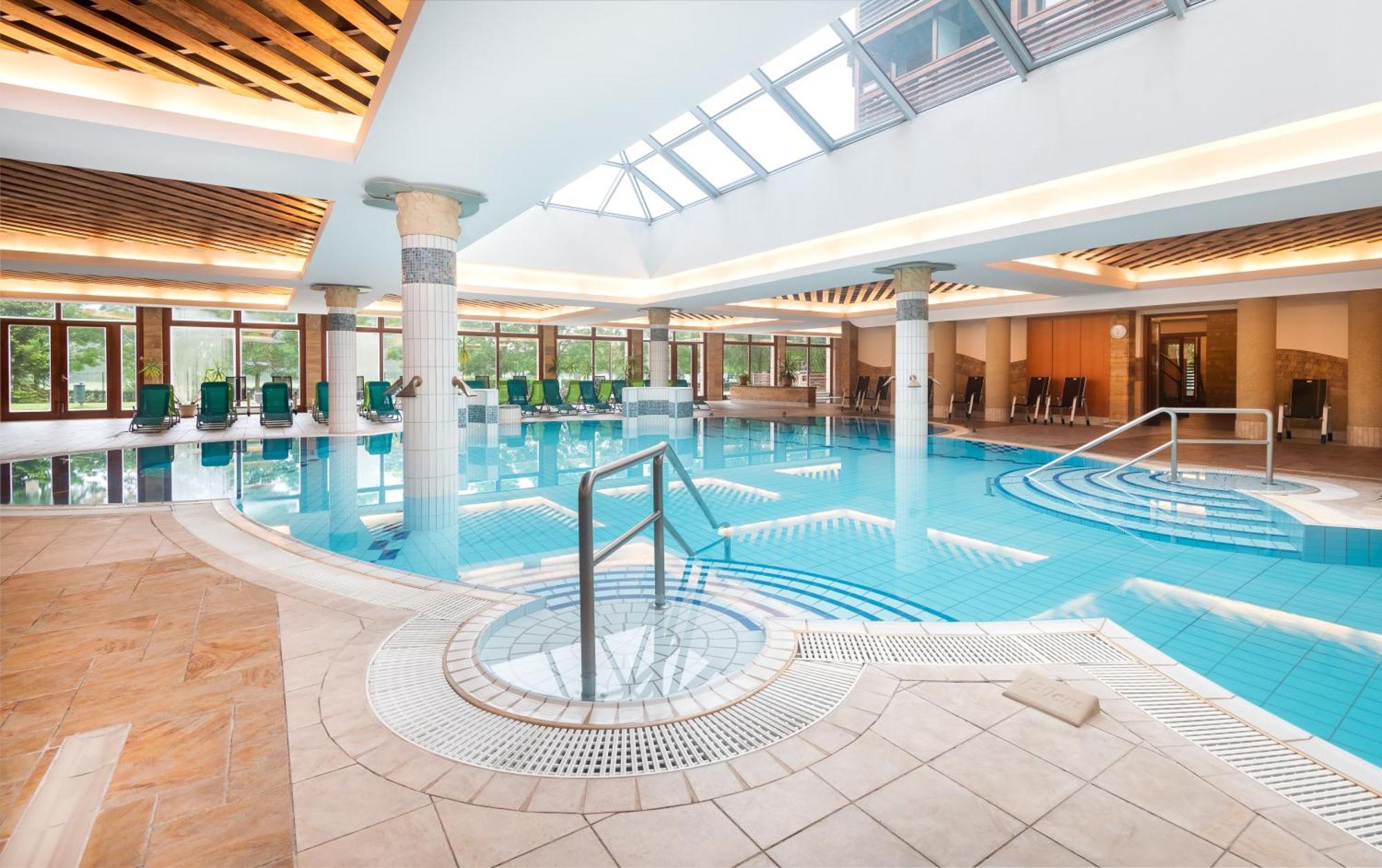 Aquarell Hotel Cegléd Zewnętrze zdjęcie